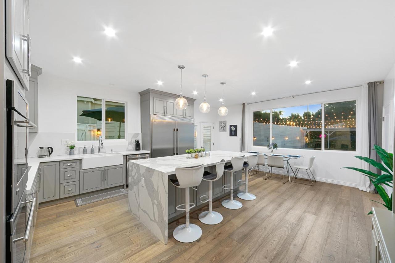 Studio City Contemporary Villa With Pool Sleeps 10 Los Angeles Kültér fotó