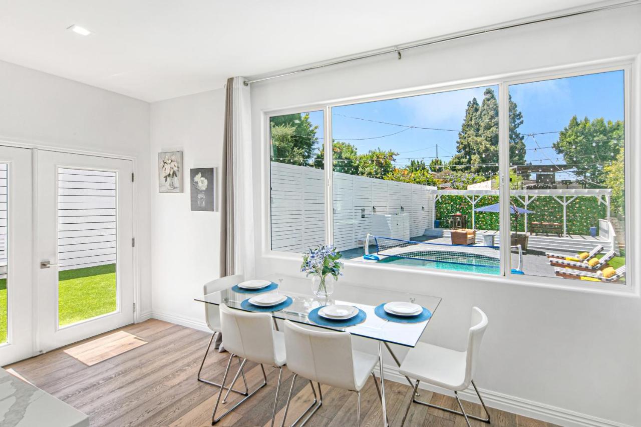 Studio City Contemporary Villa With Pool Sleeps 10 Los Angeles Kültér fotó