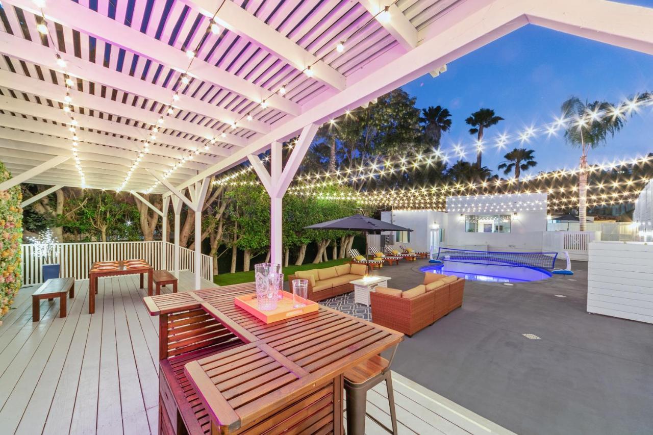 Studio City Contemporary Villa With Pool Sleeps 10 Los Angeles Kültér fotó